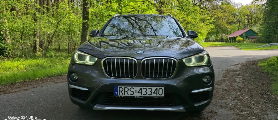 BMW X1 cena 99000 przebieg: 70000, rok produkcji 2018 z Narol małe 211
